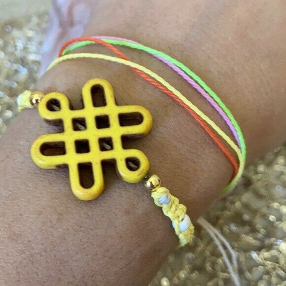 Howlite Chinese Knot macrame multilayer set - Picture 4 of 7